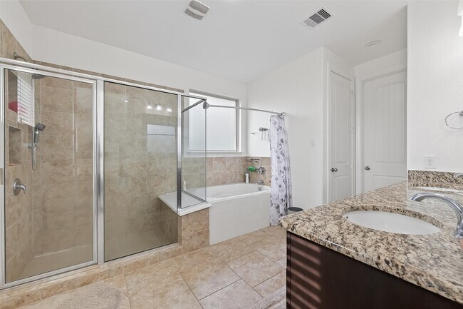 Building Photo - 6515 Sterling Shores Ln