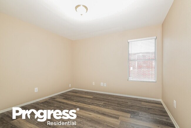 Building Photo - 1477 Hickory Creek Ln