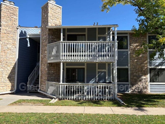 Building Photo - 8335 E Fairmount Dr