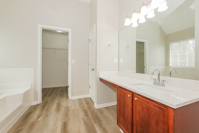 Building Photo - 1405 St Teresa Ct