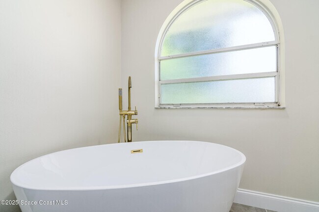 Building Photo - 480 Prestwick Ct