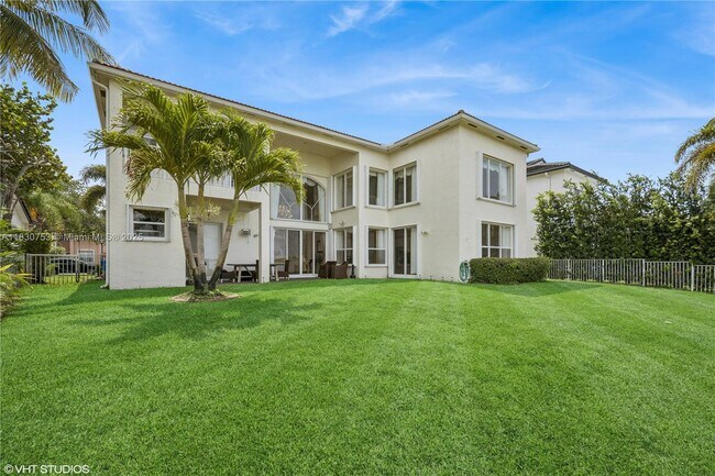 Building Photo - 4954 SW 186th Way