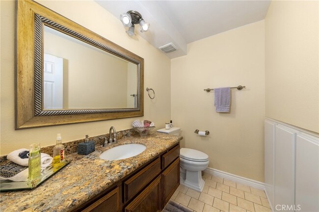 Building Photo - 1376 Orchard Cir