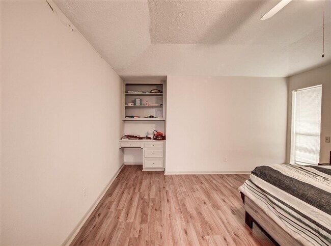 Building Photo - 14226 Woodnook Dr