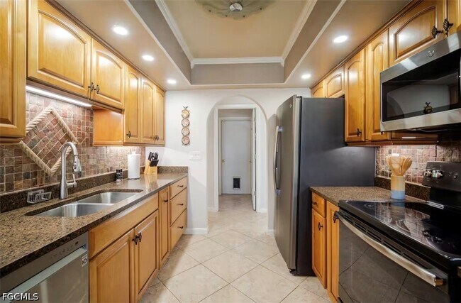 Building Photo - 203 SE 43rd Terrace