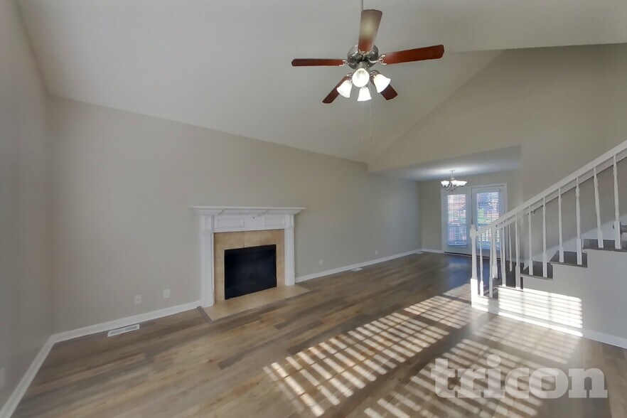 Building Photo - 629 Wolfchase Dr