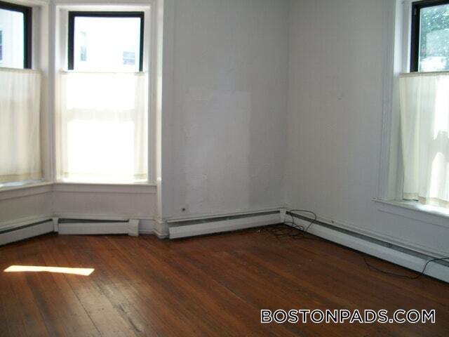 Building Photo - 183 Harvard St