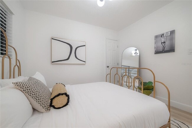 Building Photo - 4316 S Lois Ave