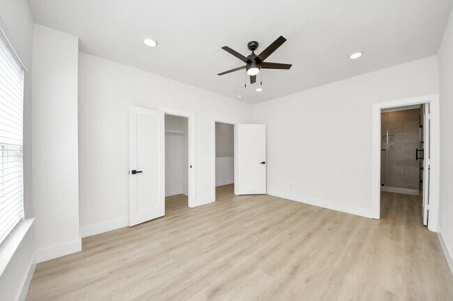 Building Photo - 1316 W Willis St