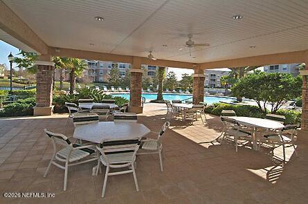 Building Photo - 7990 Baymeadows Cir E