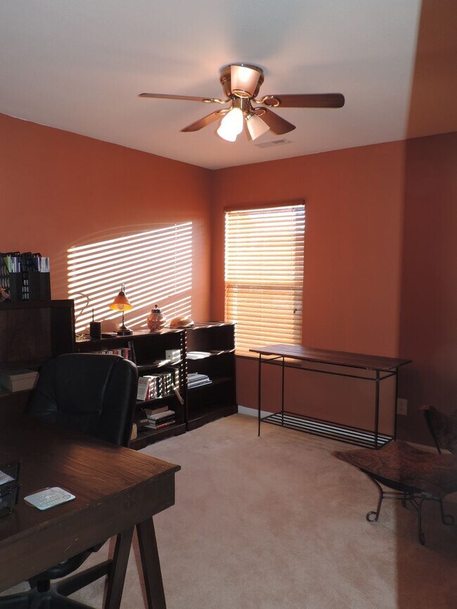 Building Photo - 5 BR/3BA | Newly Renovated Single Family Home |Wheelchair accesible room | Near Pharr Mill Park!