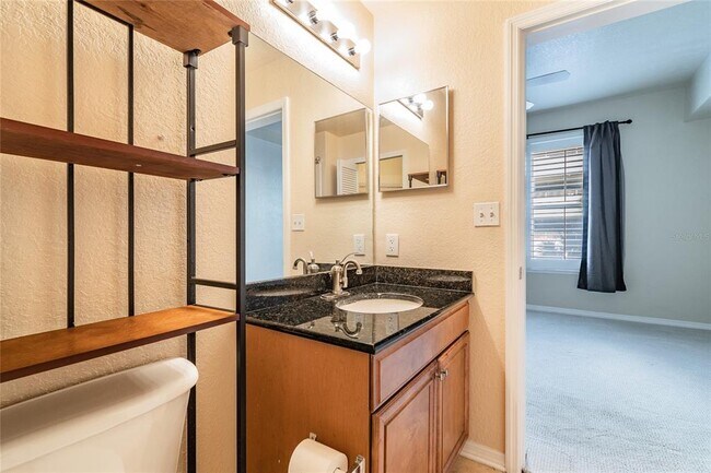 Building Photo - 700 S Harbour Island Blvd