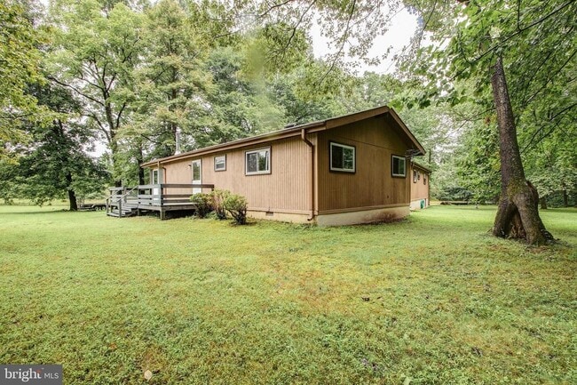 Building Photo - 8297 Squires Ln