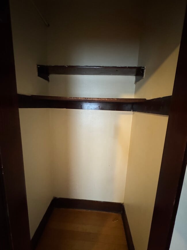 Building Photo - Stephens Properties 1319