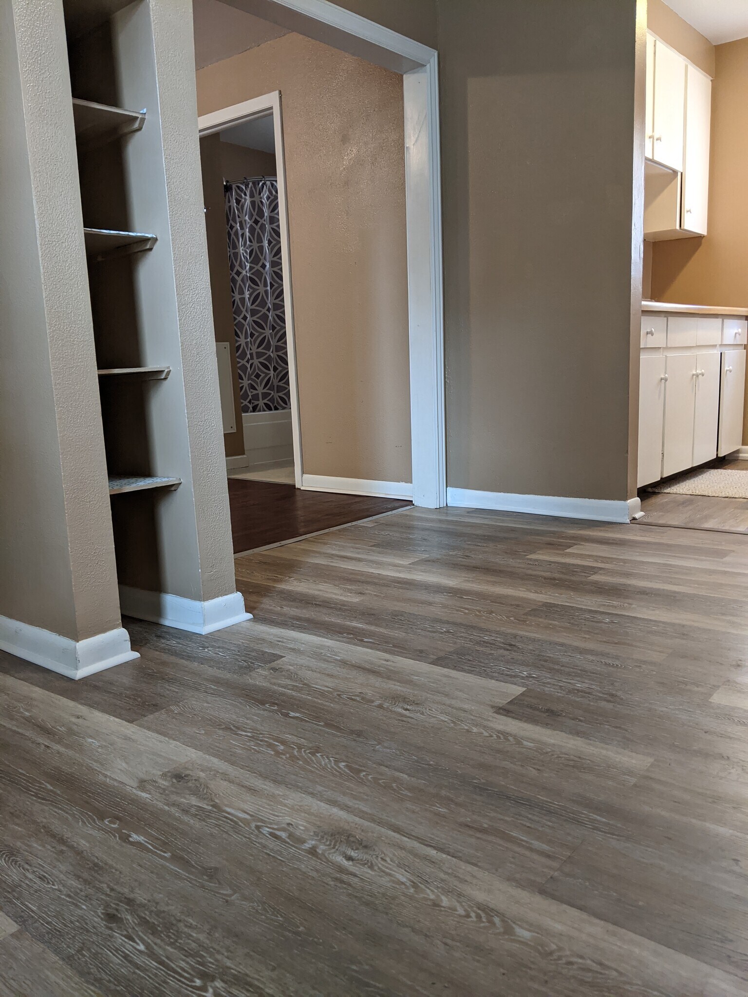 Dining area - 109 Washington Avenue