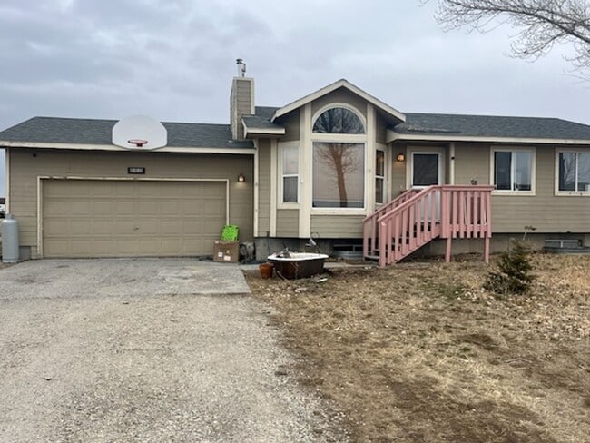Building Photo - 4-Bedroom Home on 3 Acres – Horse-Friendly Property!