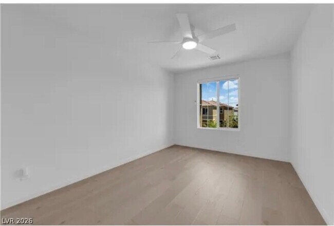 Building Photo - 4066 Painted Lady Ave