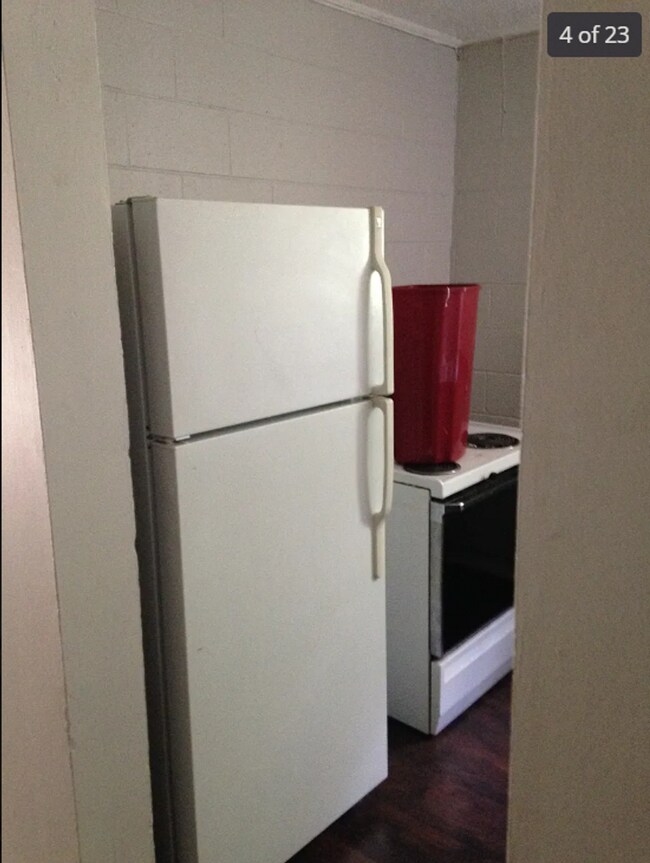 Building Photo - Unit A available for rent