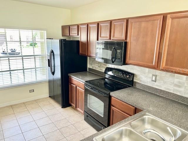 Building Photo - 8523 Gablebend Way