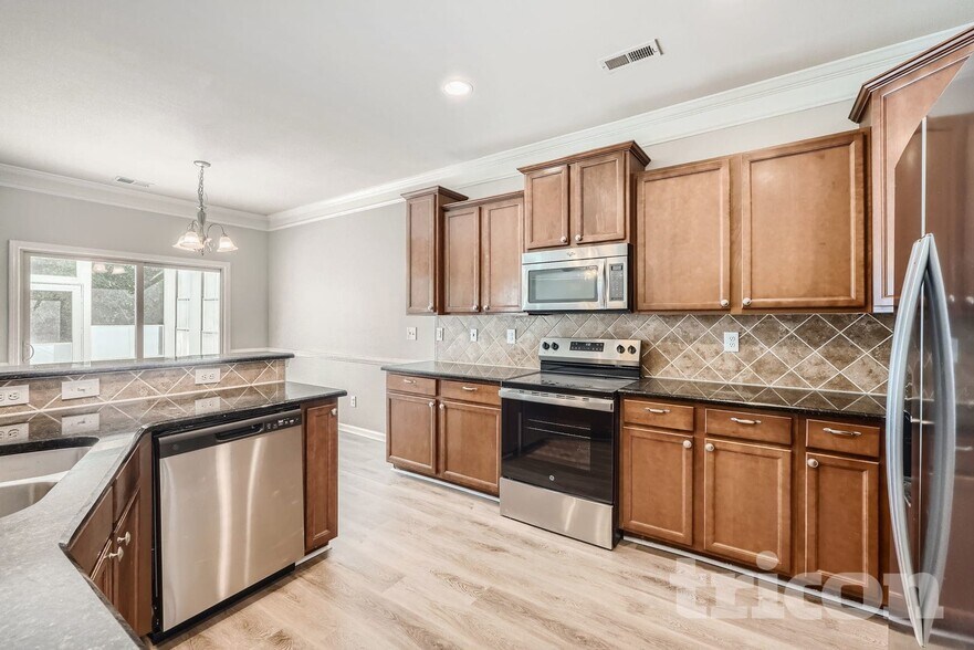 Building Photo - 10719 Cove Point Drive