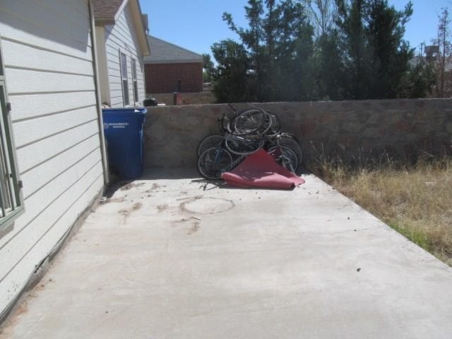 Building Photo - 12224 Tierra Alaska Ave