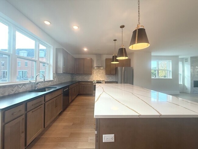 Building Photo - 1191 Gateway Ct