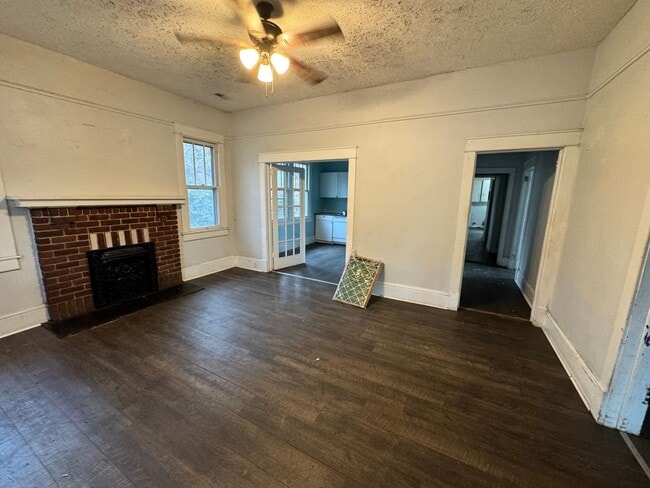 Building Photo - 4/2 home in Shelby, NC