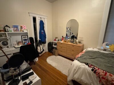 Building Photo - 448 Park Dr