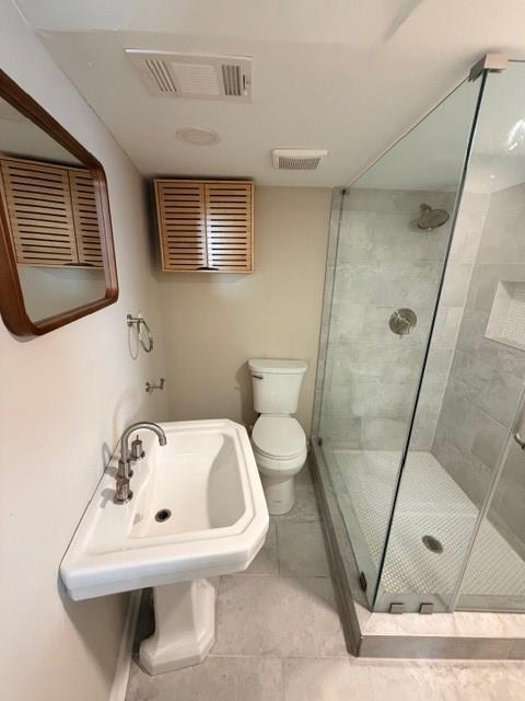 Building Photo - 1923 Thompson Ave