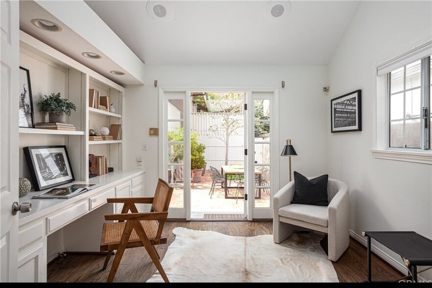 Building Photo - 509 Goldenrod Ave