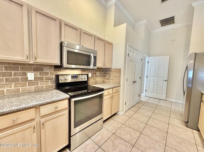 Building Photo - 12962 Brians Creek Dr