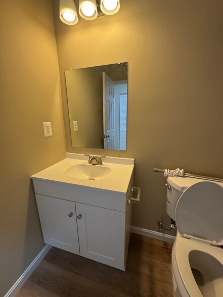 Bathroom - 11278 Saint Christopher Dr