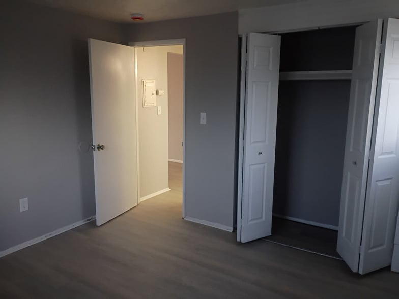 Building Photo - 13540 Superior Rd