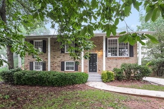 Building Photo - 2171 Rochelle Way