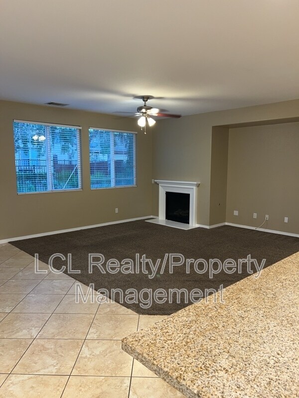 Building Photo - 30364 Skipstone Way