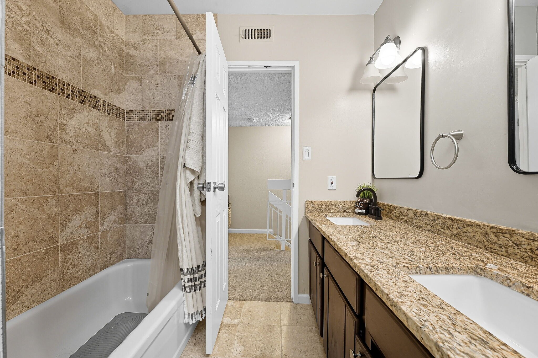 Building Photo - 7755 E Quincy Ave