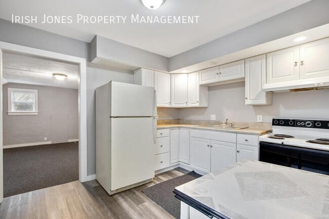 Building Photo - 10601 Alleghany Rd