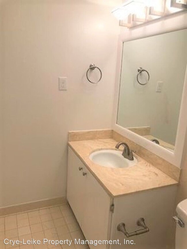 Building Photo - 2 br, 1.5 bath House - 5686 Quince Road # 1