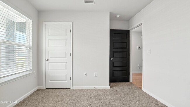 Building Photo - 6488 Slabinski Ln