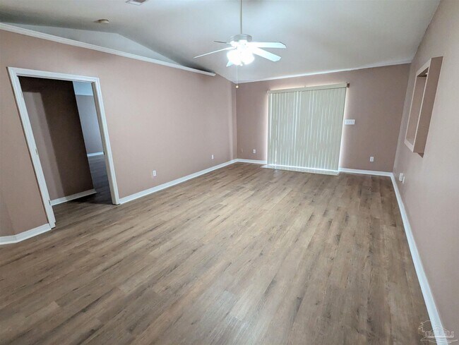 Building Photo - 7415 Lillie Ln
