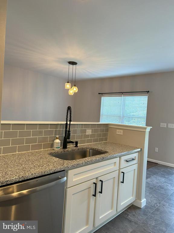 Building Photo - 104 Penns Manor Dr