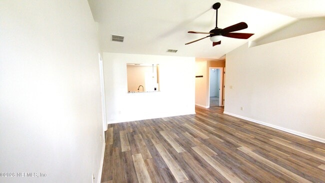Building Photo - 11155 Stanley Steamer Ln