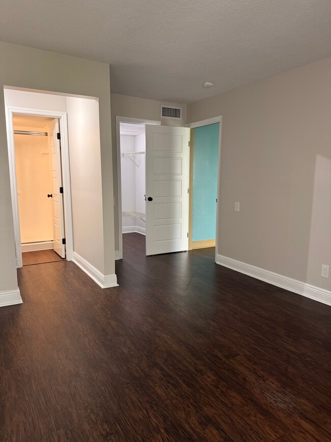 Building Photo - The Embarcadero