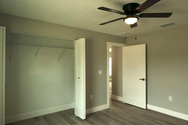 Building Photo - 345 Malauka Loop