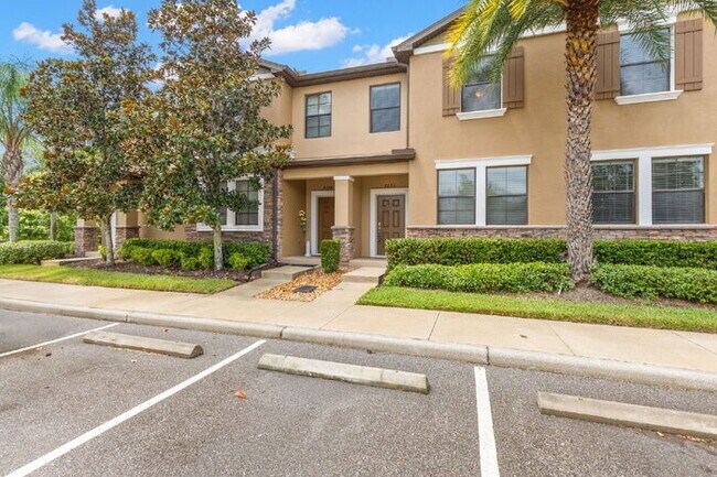 Building Photo - LIKE NEW Town Home For Rent in Wesley Chapel!