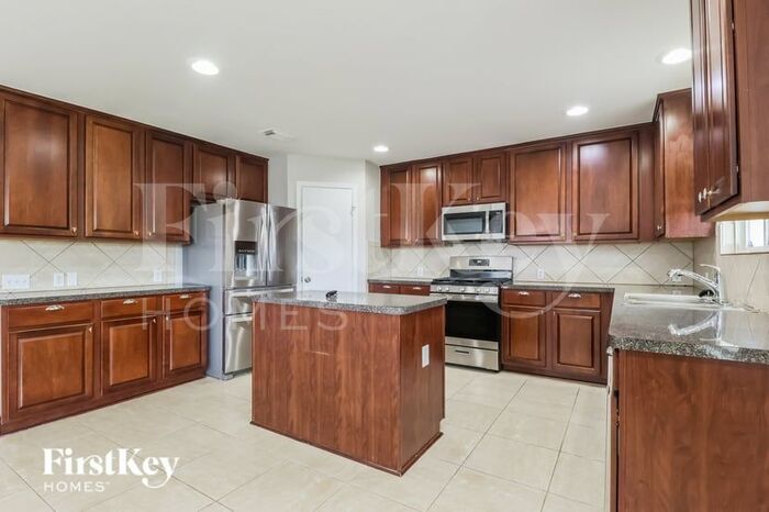 Building Photo - 21606 Gannet Peak Way