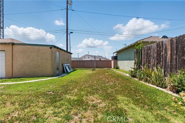 Building Photo - 413 Brady Ave