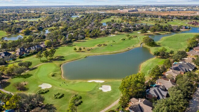 Building Photo - 1122 Wellshire Dr