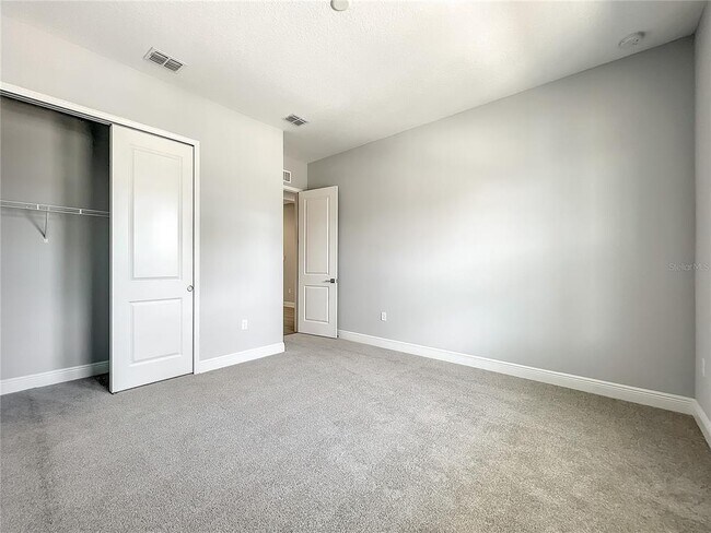 Building Photo - 13181 McMillan Dr