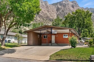 Building Photo - ? For Lease in Ogden, Utah – 3 Bed | 2 Bat...